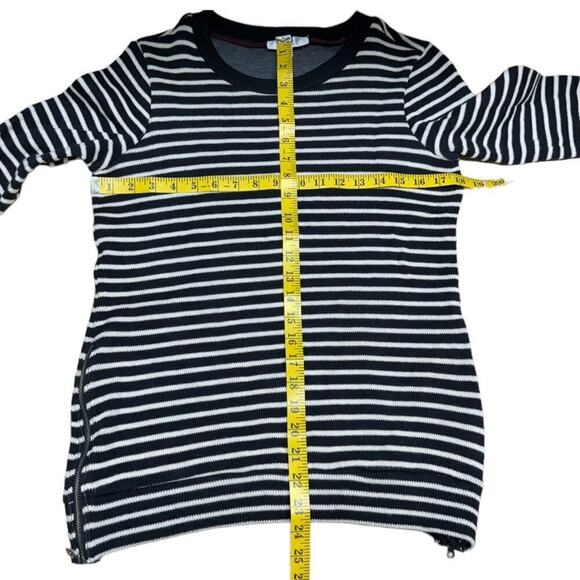 Drew Striped Black White Side Zipper Pullover Jumper Sweater Size Medium - Picture 9 of 11